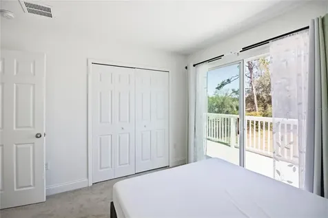 827 Dennis Avenue Orlando FL 32807