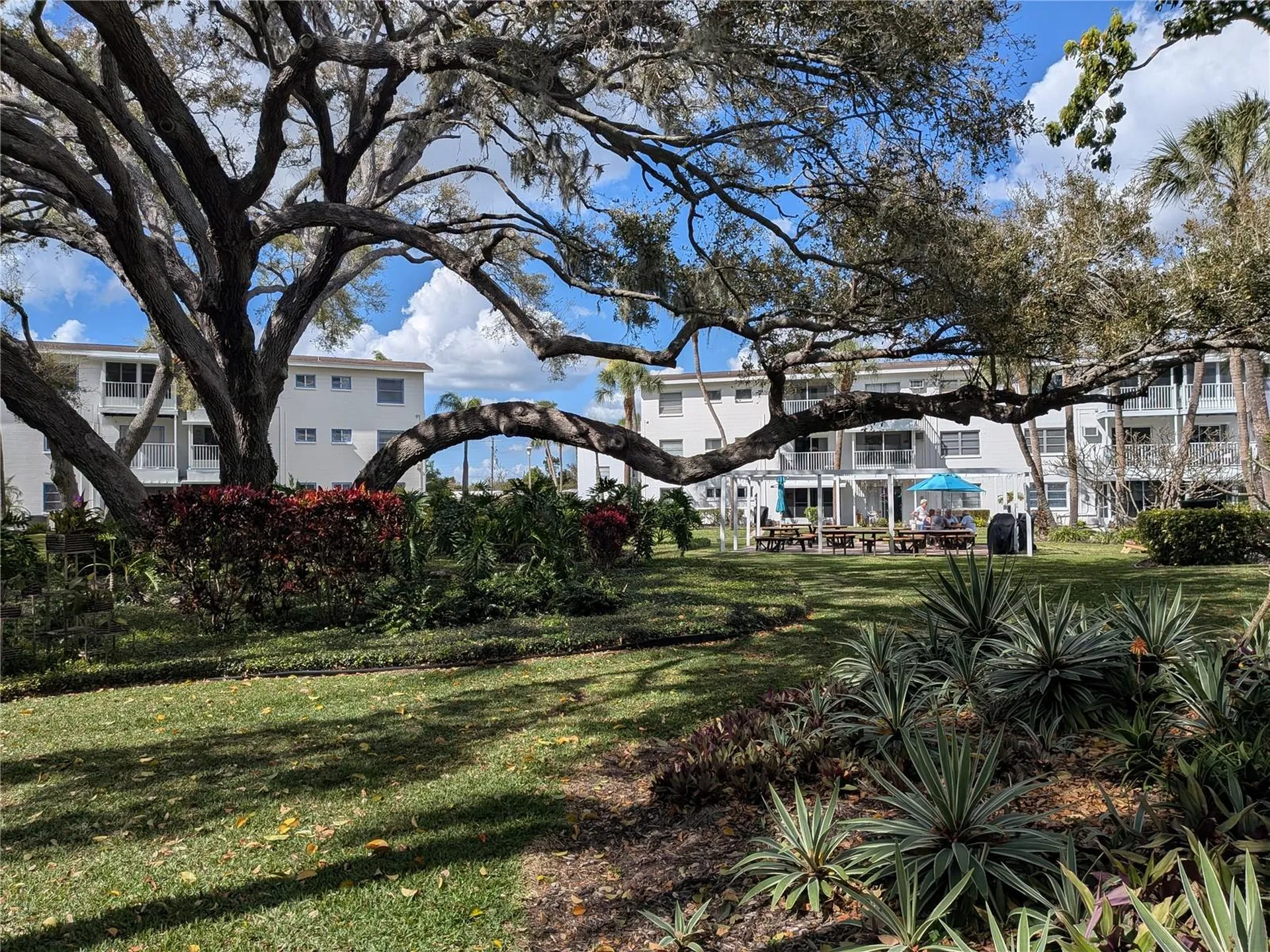 Bradenton FL 34207