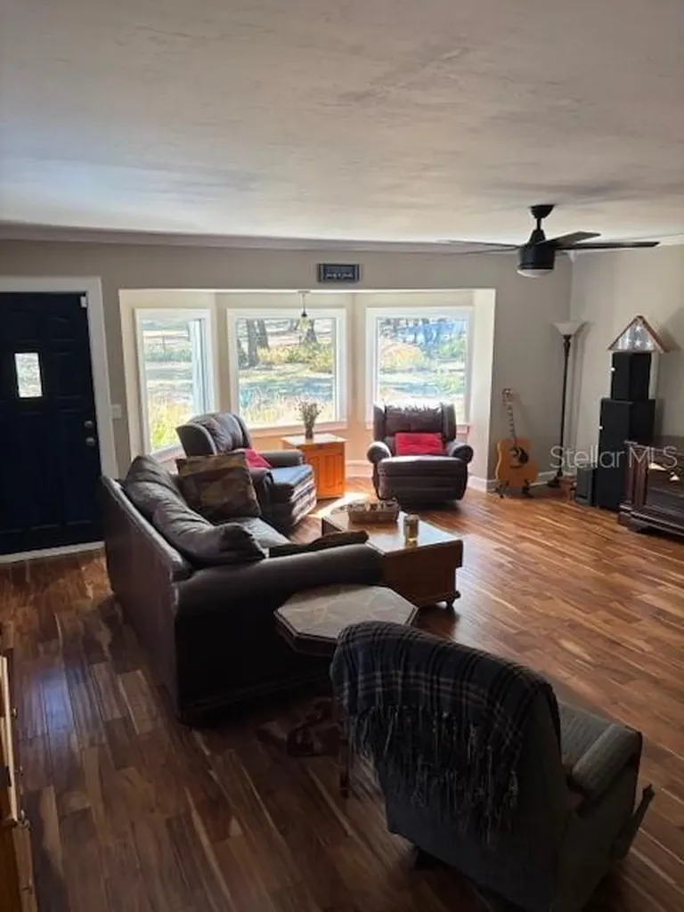 23404 Hobdy Road Sorrento FL 32776