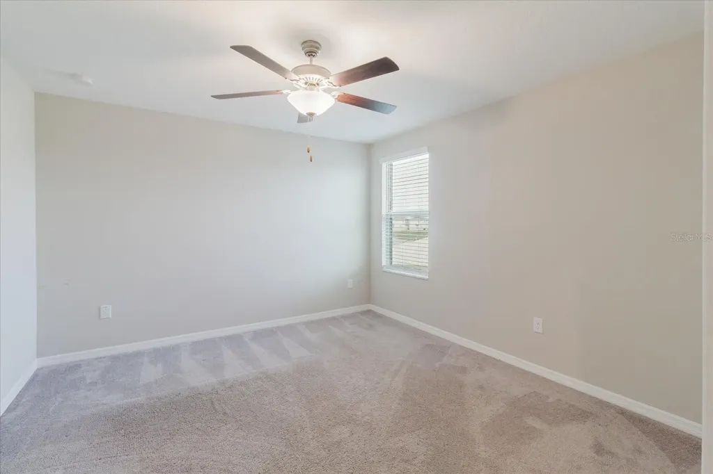 9411 Lemon Drop Loop Sun City Center FL 33573