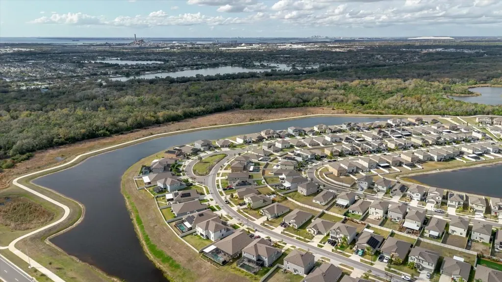 9411 Lemon Drop Loop Sun City Center FL 33573