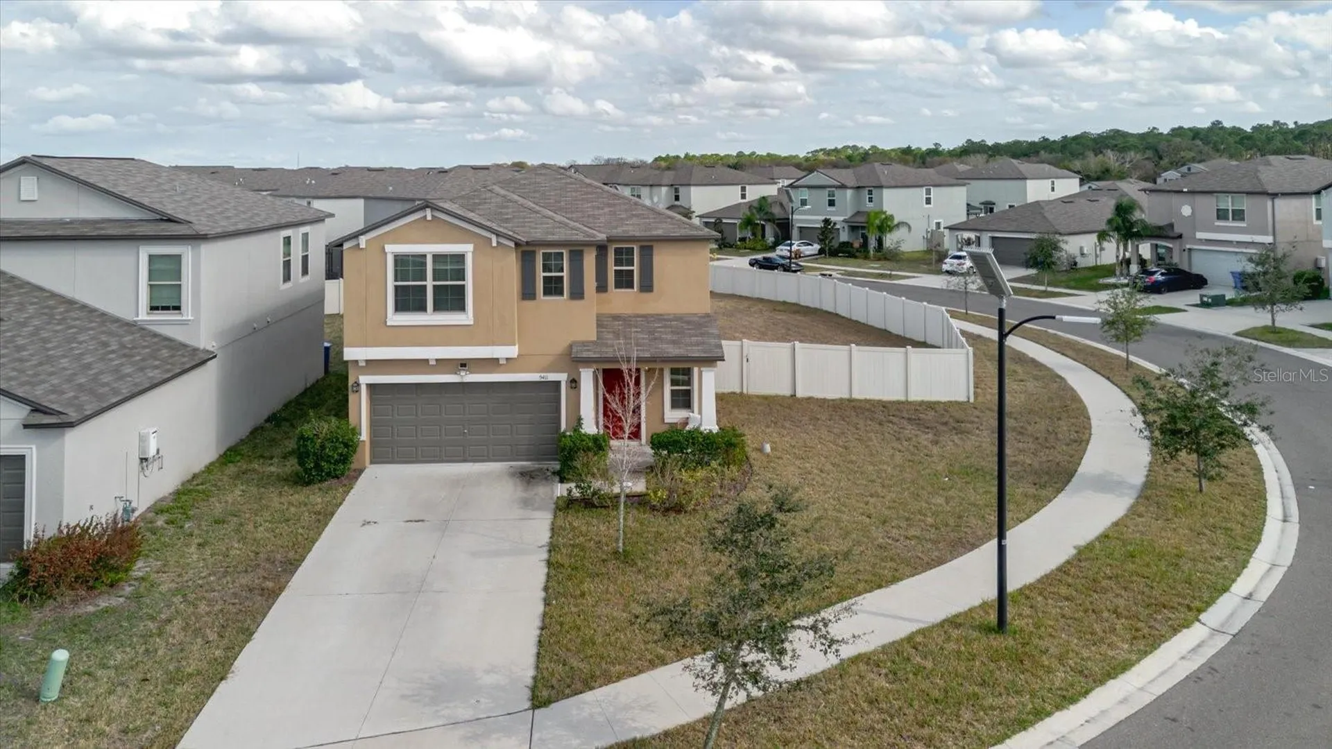 9411 Lemon Drop Loop Sun City Center FL 33573