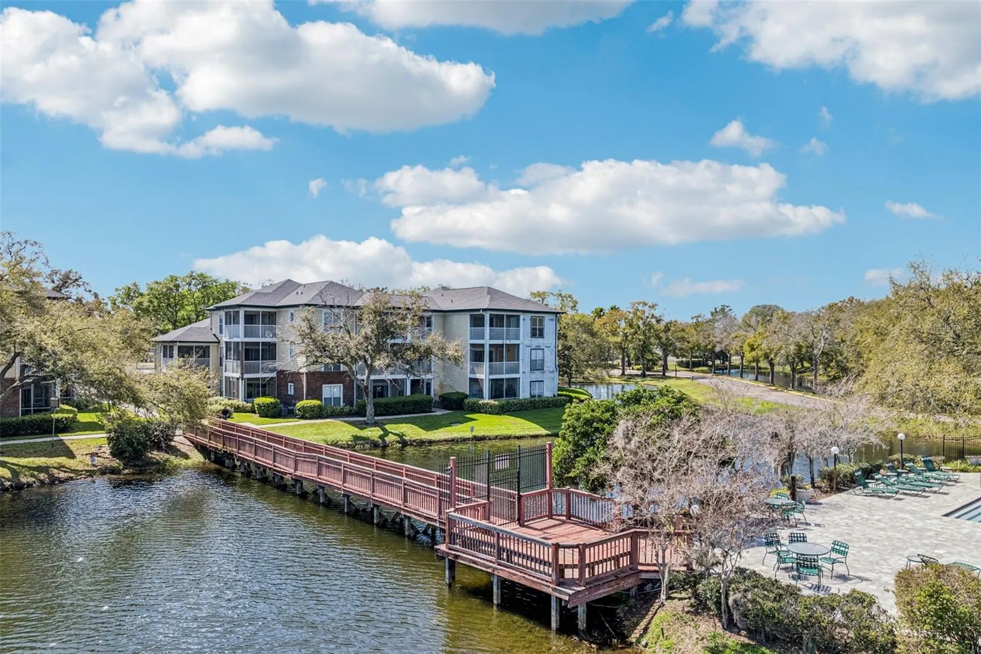 4211 Chatham Oak Court Tampa FL 33624