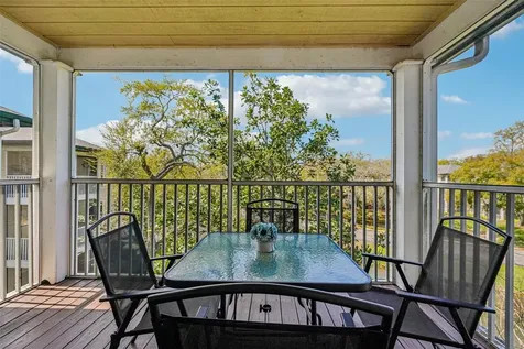4211 Chatham Oak Court Tampa FL 33624