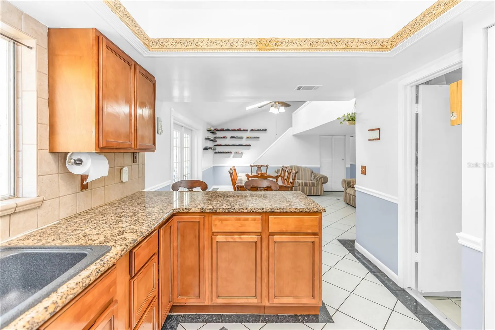 502 San Marie Avenue Altamonte Springs FL 32714