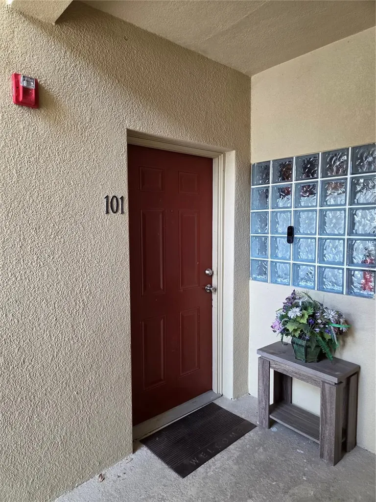 9538 Newdale Way Riverview FL 33578