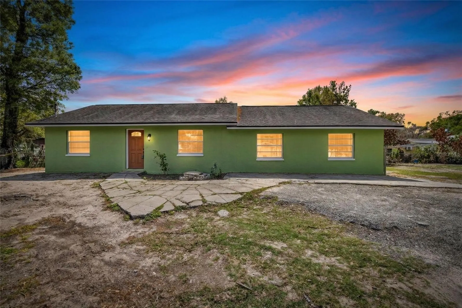 7407 S 33rd Avenue S Tampa FL 33619