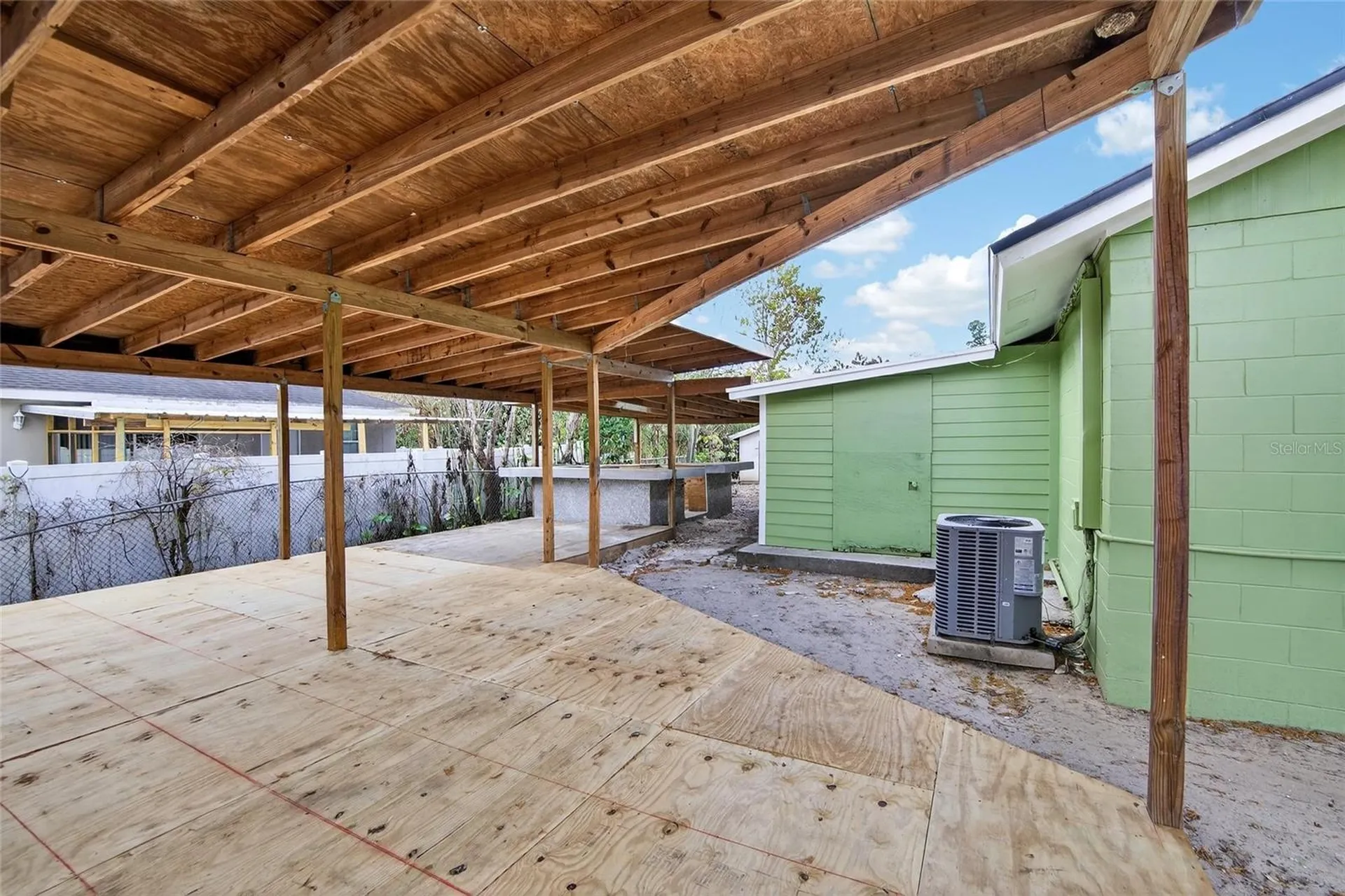 7407 S 33rd Avenue S Tampa FL 33619