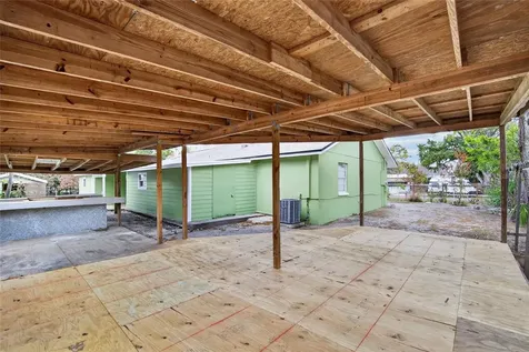 7407 S 33rd Avenue S Tampa FL 33619