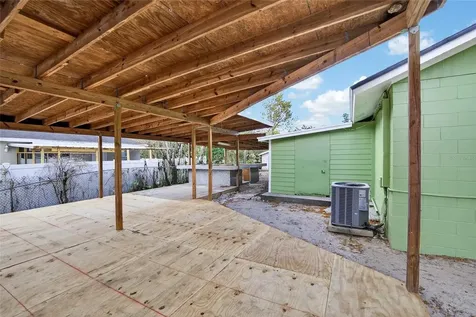 7407 S 33rd Avenue S Tampa FL 33619