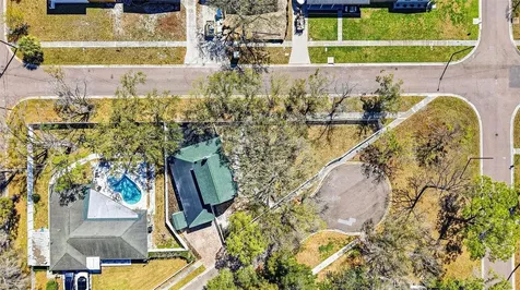 301 81st Avenue NE St Petersburg FL 33702