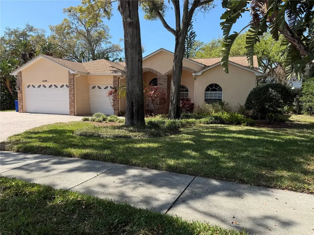 2686 Crystal Circle Dunedin FL 34698