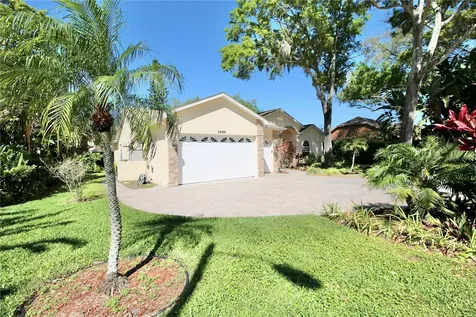 2686 Crystal Circle Dunedin FL 34698