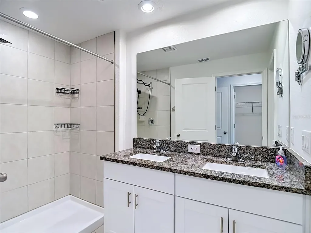 840 Tennyson Mill Circle Tampa FL 33619