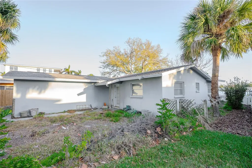 407 20th Avenue Indian Rocks Beach FL 33785