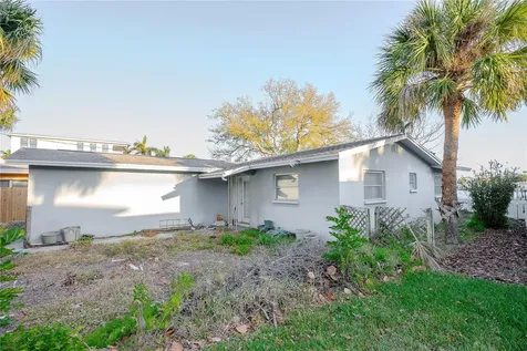 407 20th Avenue Indian Rocks Beach FL 33785