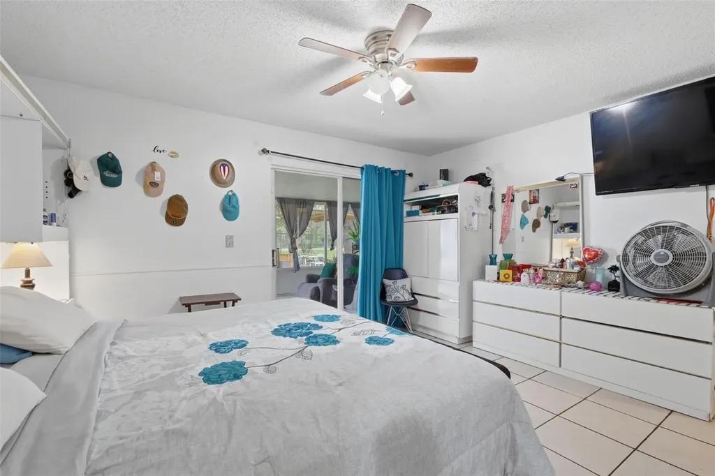 406 S Latonia Street Kissimmee FL 34741