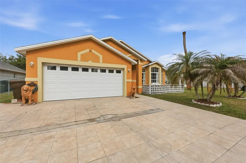 406 S Latonia Street Kissimmee FL 34741