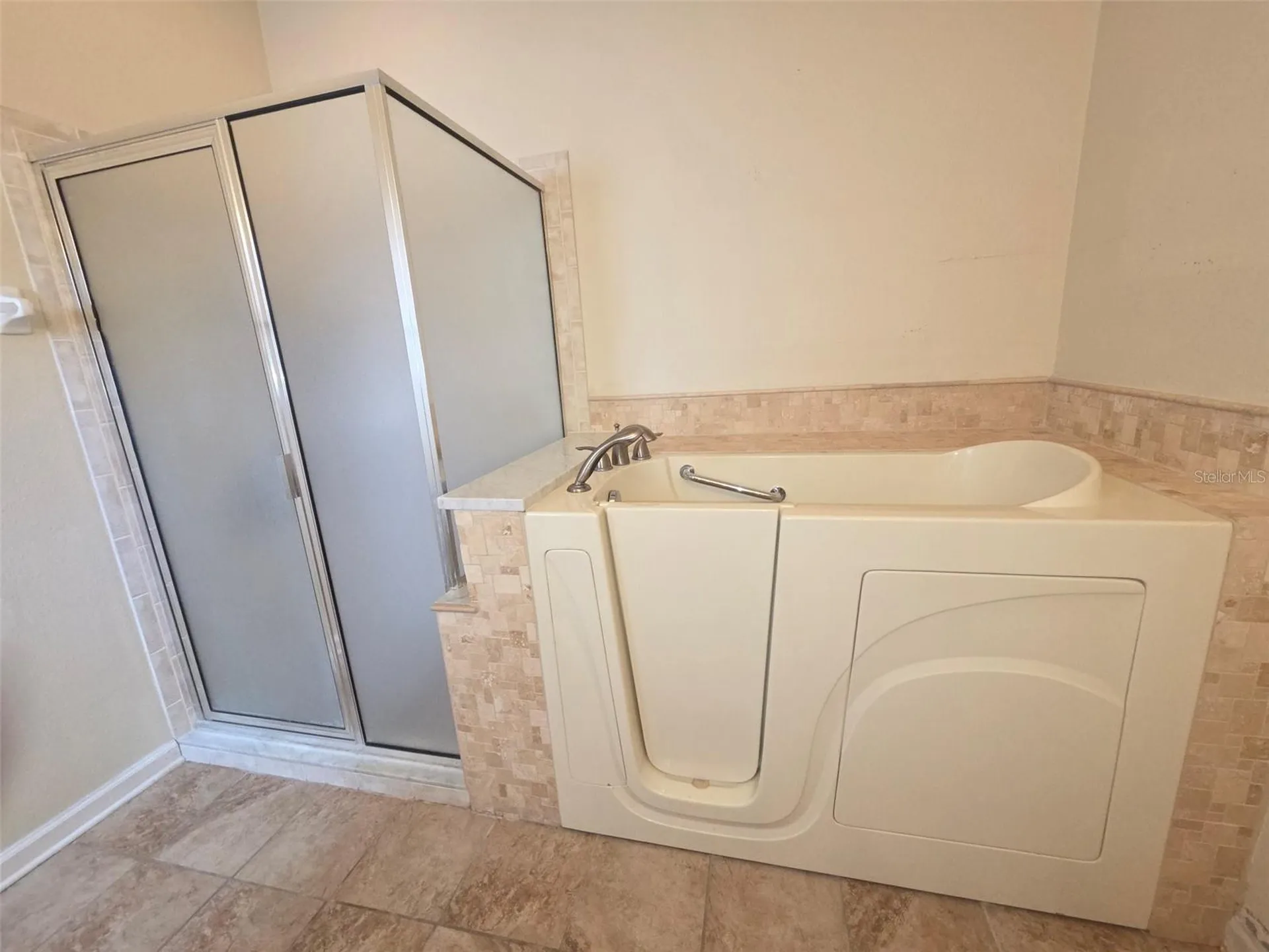 8755 Silk Bay Place Orlando FL 32827