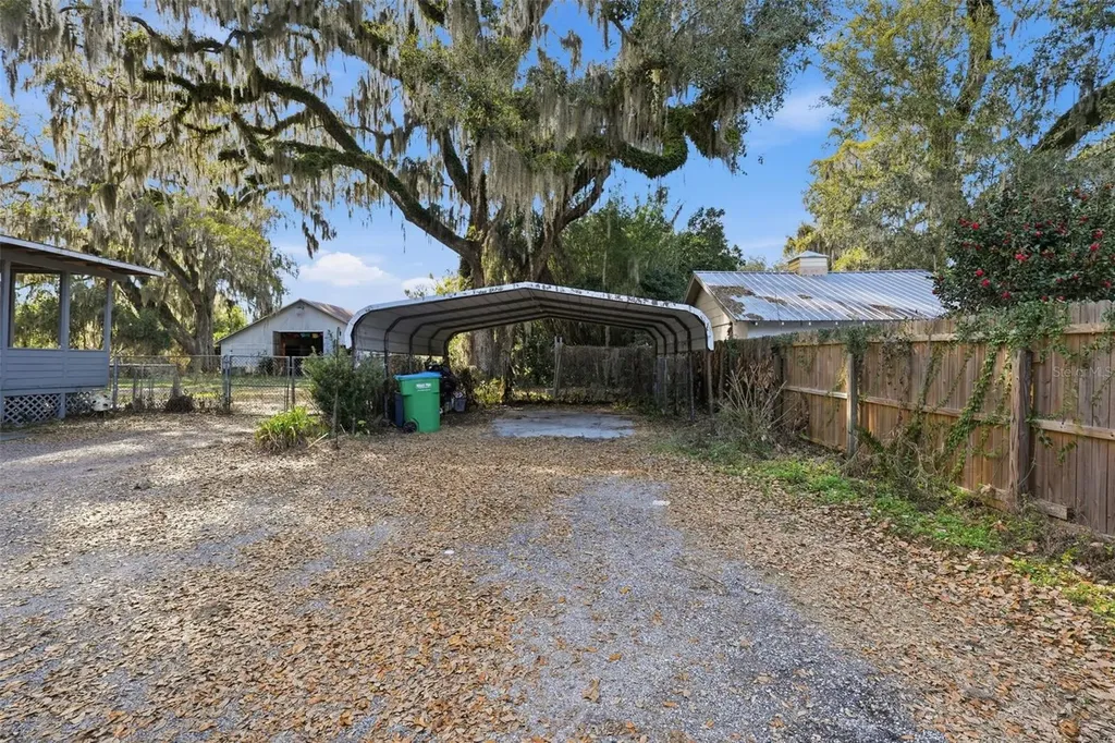 420 Pine Street Crescent City FL 32112
