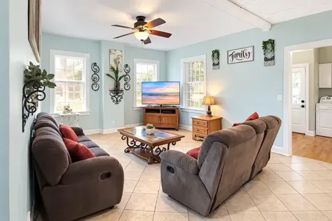 420 Pine Street Crescent City FL 32112