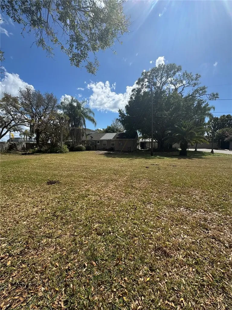 5 Mar Bay Lane Safety Harbor FL 34695