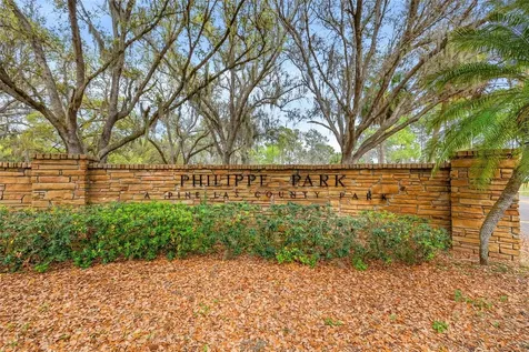 5 Mar Bay Lane Safety Harbor FL 34695