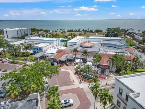 5 Mar Bay Lane Safety Harbor FL 34695