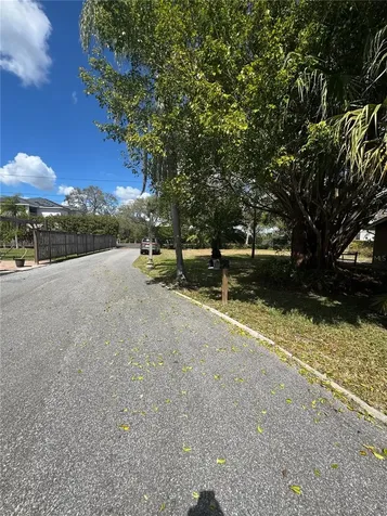 5 Mar Bay Lane Safety Harbor FL 34695