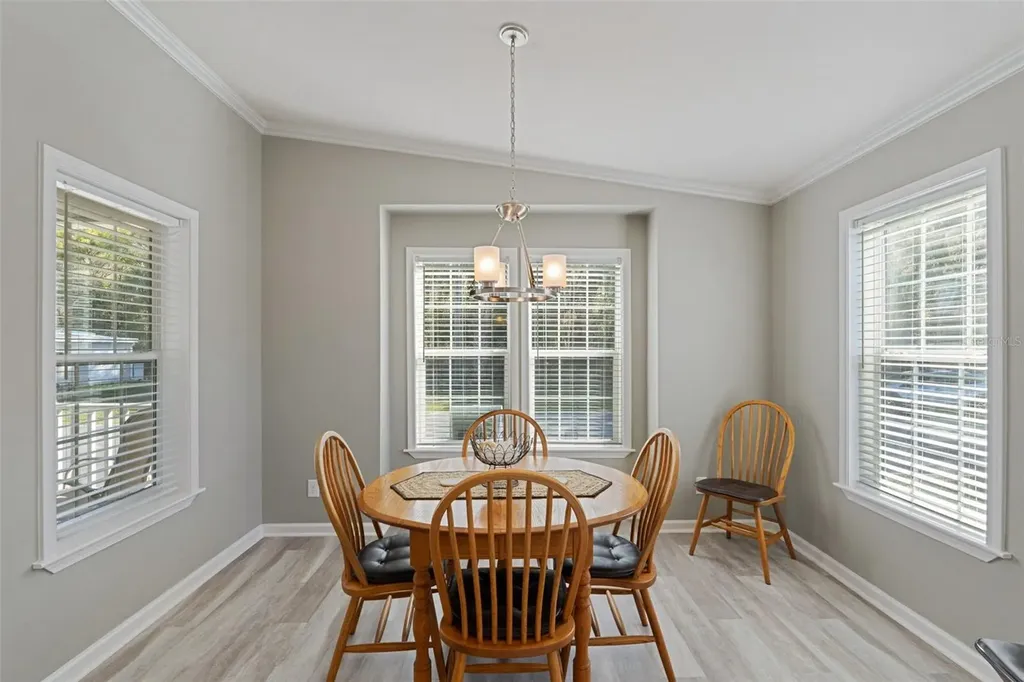 147 Royal Palm Drive Leesburg FL 34748