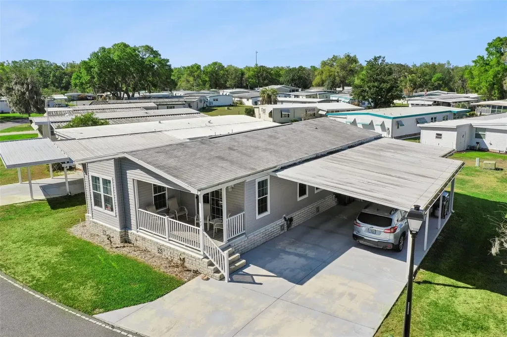 147 Royal Palm Drive Leesburg FL 34748