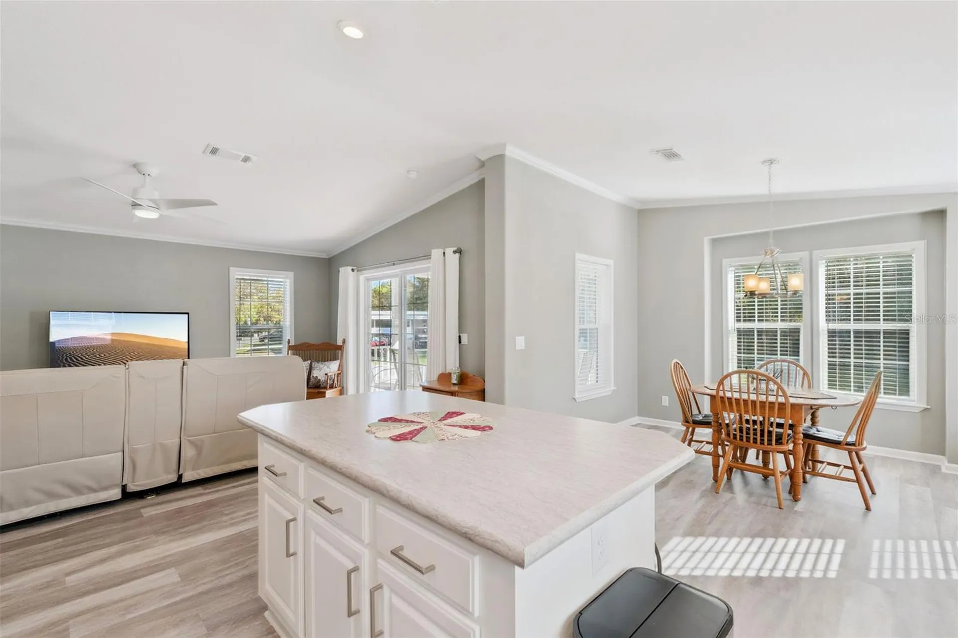 147 Royal Palm Drive Leesburg FL 34748