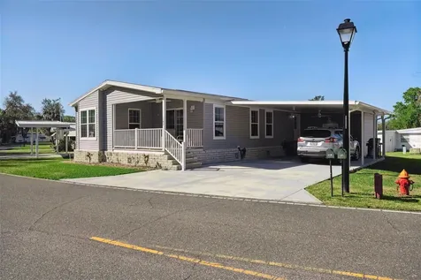 147 Royal Palm Drive Leesburg FL 34748
