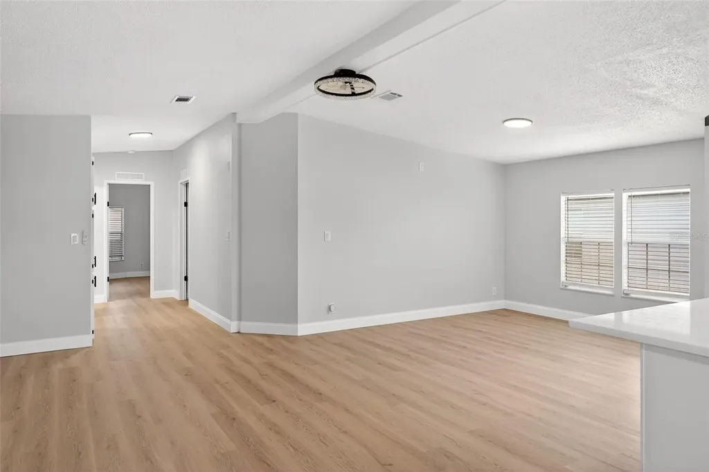 3009 Manatee Road Tavares FL 32778
