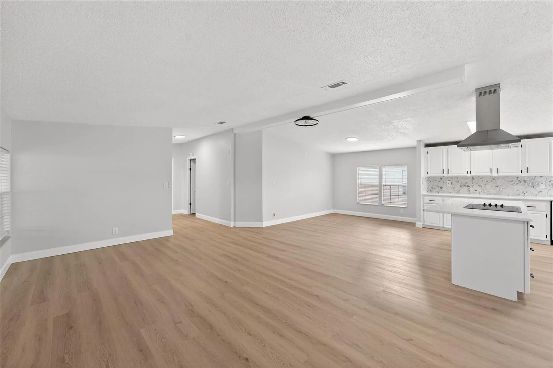 3009 Manatee Road Tavares FL 32778