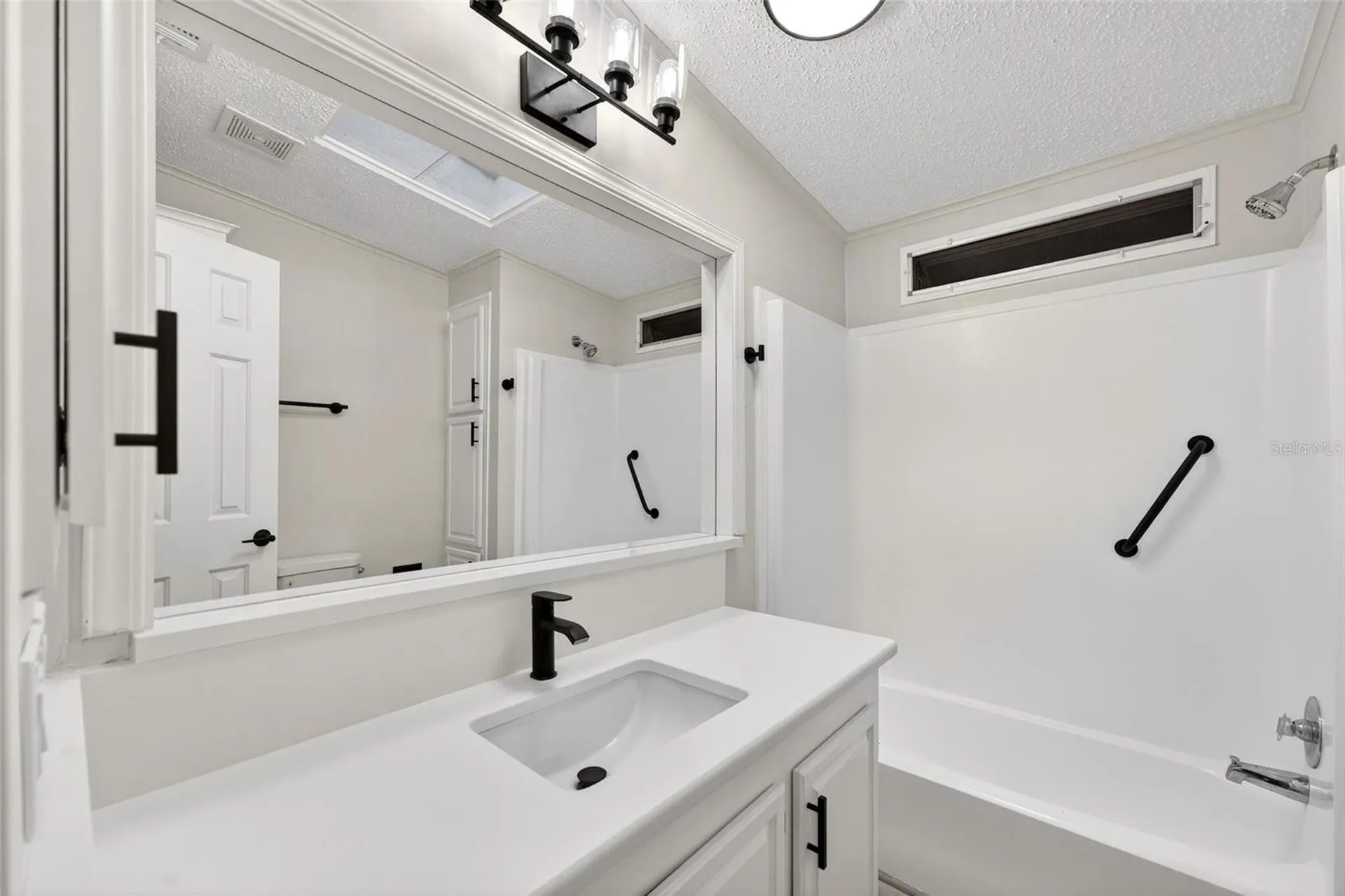 3009 Manatee Road Tavares FL 32778
