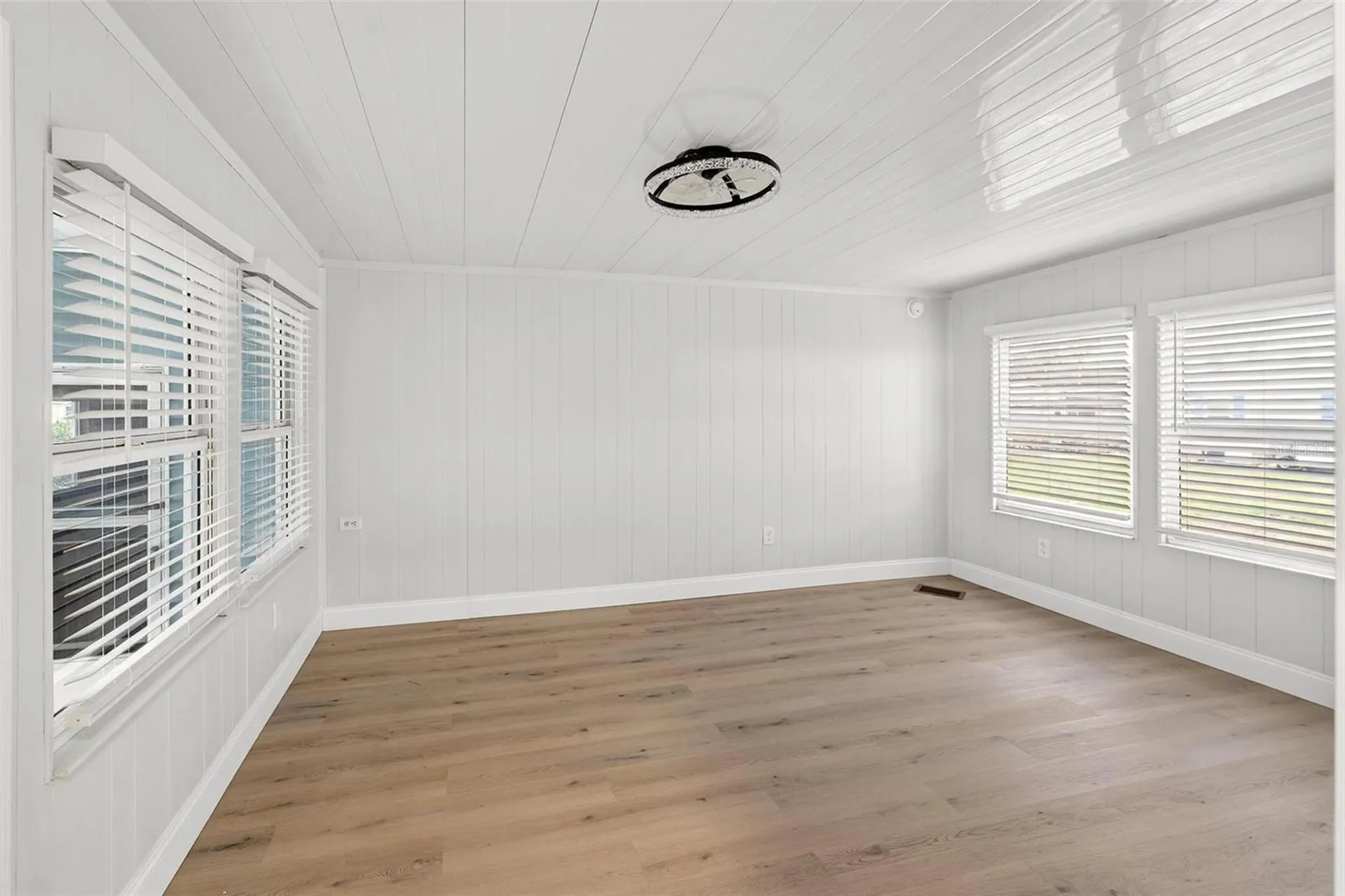 3009 Manatee Road Tavares FL 32778