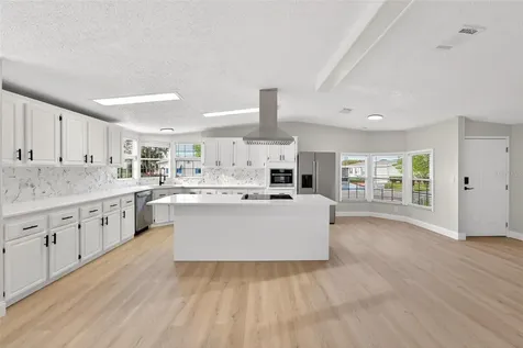 3009 Manatee Road Tavares FL 32778