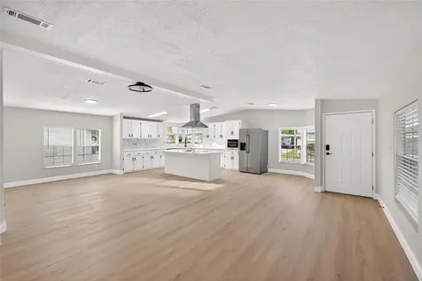 3009 Manatee Road Tavares FL 32778