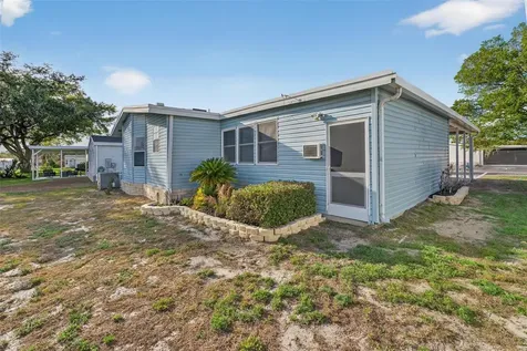 3009 Manatee Road Tavares FL 32778