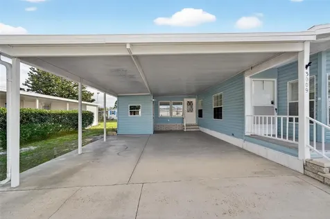 3009 Manatee Road Tavares FL 32778