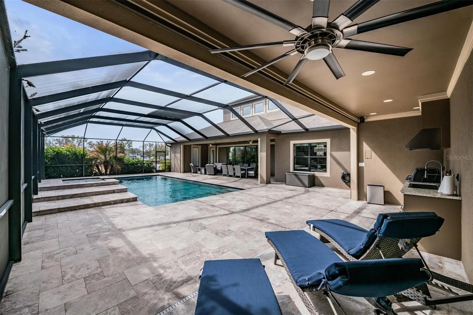 2913 Valencia Ridge Street Valrico FL 33596