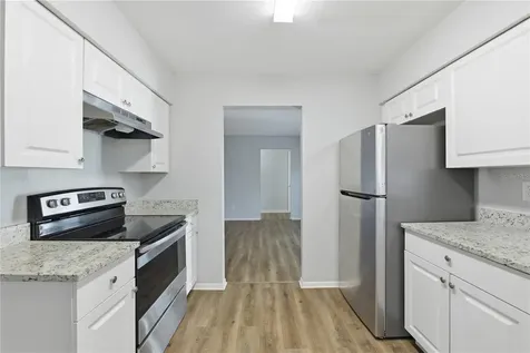 170 W Crystal Lake Avenue Lake Mary FL 32746