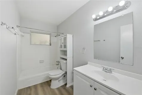 170 W Crystal Lake Avenue Lake Mary FL 32746