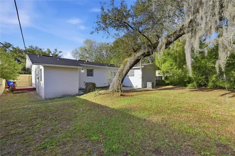 170 W Crystal Lake Avenue Lake Mary FL 32746