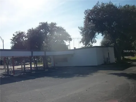 200 S Bay Street Eustis FL 32726