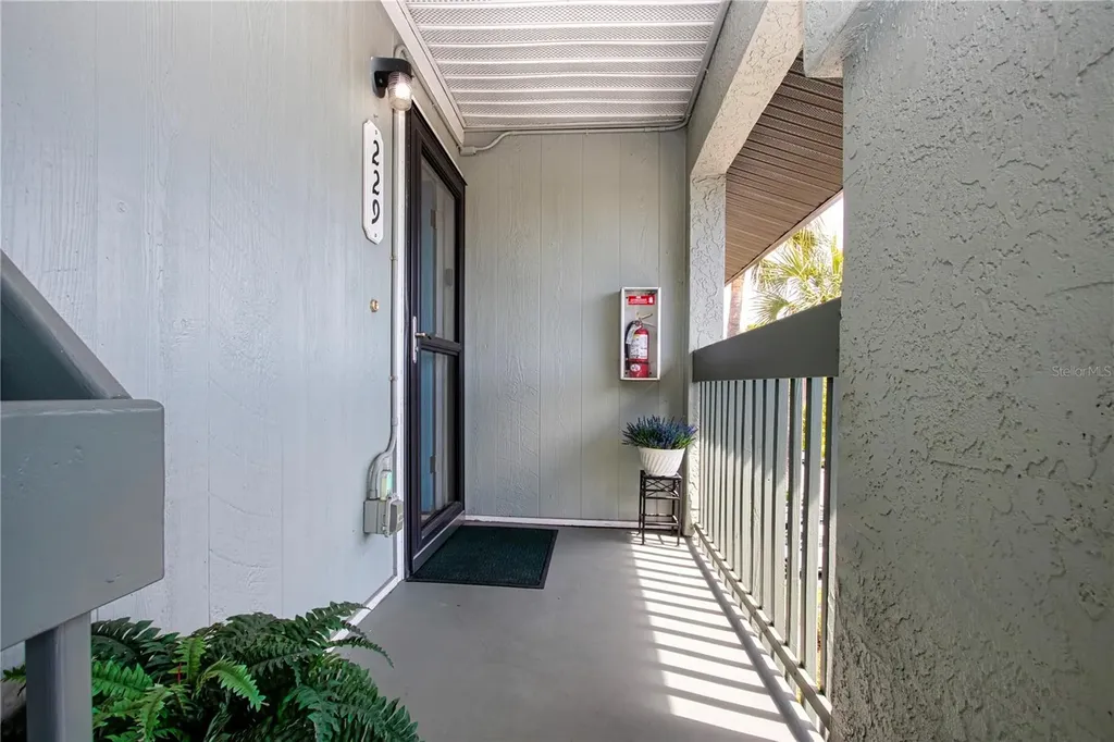 4255 Gulf Drive Holmes Beach FL 34217
