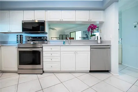 4255 Gulf Drive Holmes Beach FL 34217