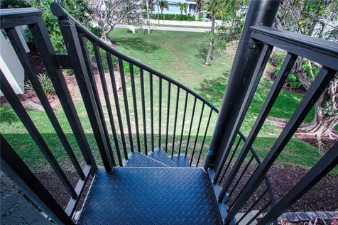 4255 Gulf Drive Holmes Beach FL 34217