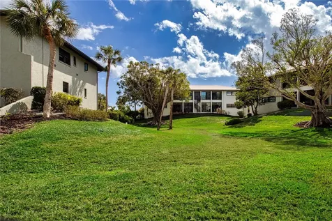 4255 Gulf Drive Holmes Beach FL 34217